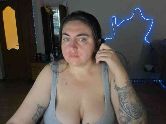 UkraineGirl UkraineGirl