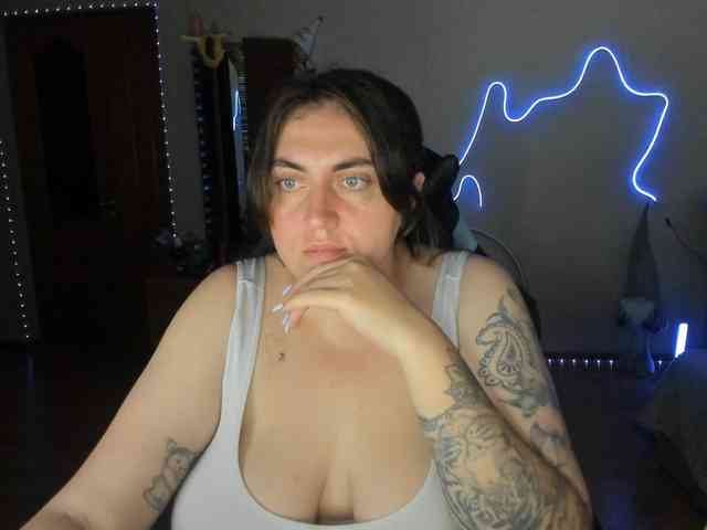 UkraineGirl UkraineGirl