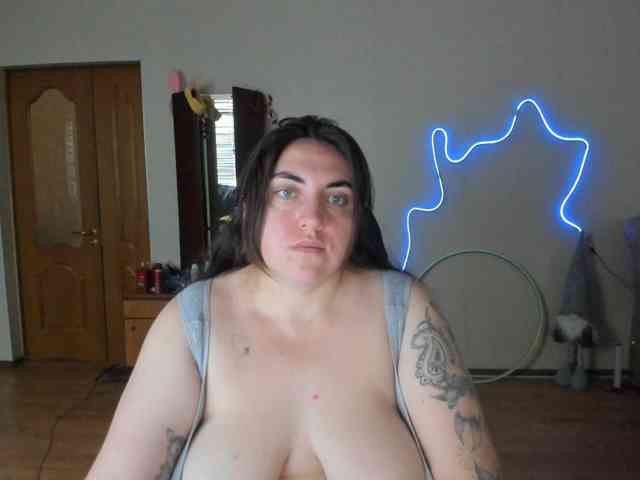 UkraineGirl UkraineGirl