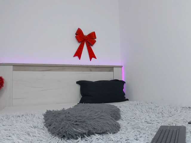 SASHALUV live cam on BongaCams