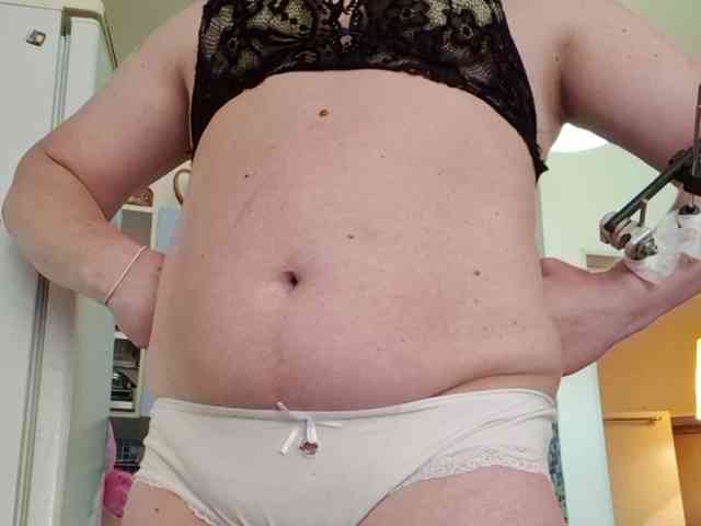 anita154678tdxzsw5tj77 Sex Cam Show
