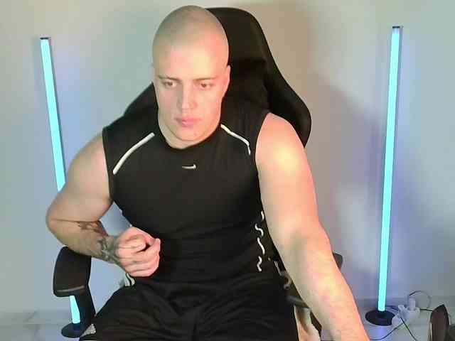 Telenok1 Live Webcam on BongaCams