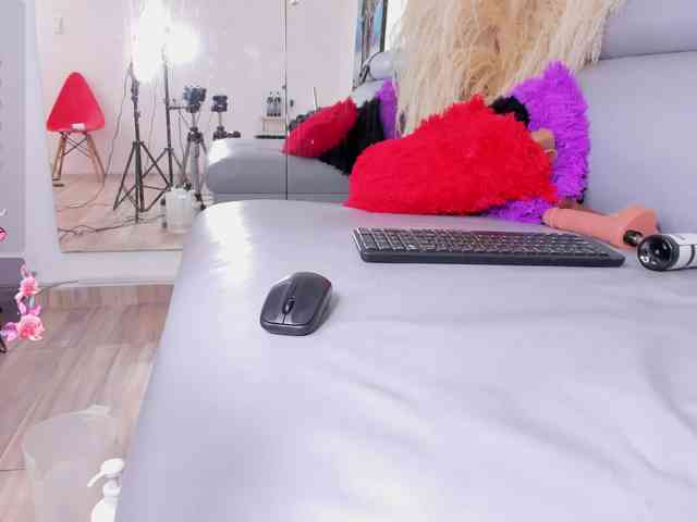 IamEngell webcam