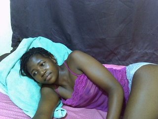 sweet-tatiana's Live Webcam