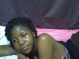 sweet-tatiana's Live Webcam