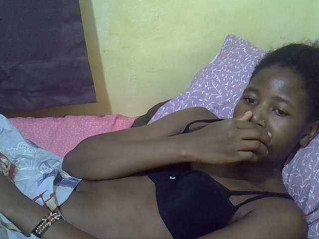 sweet-tatiana live cam on BongaCams