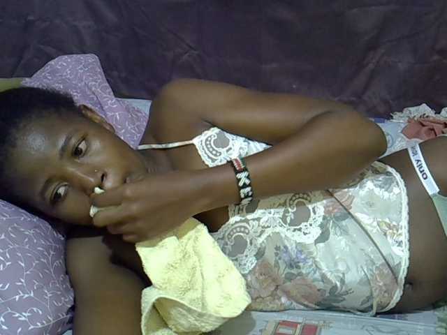 sweet-tatiana live cam on BongaCams