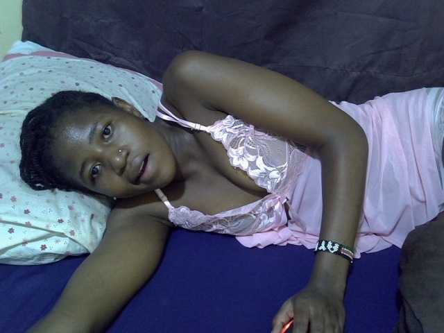 sweet-tatiana live cam on BongaCams