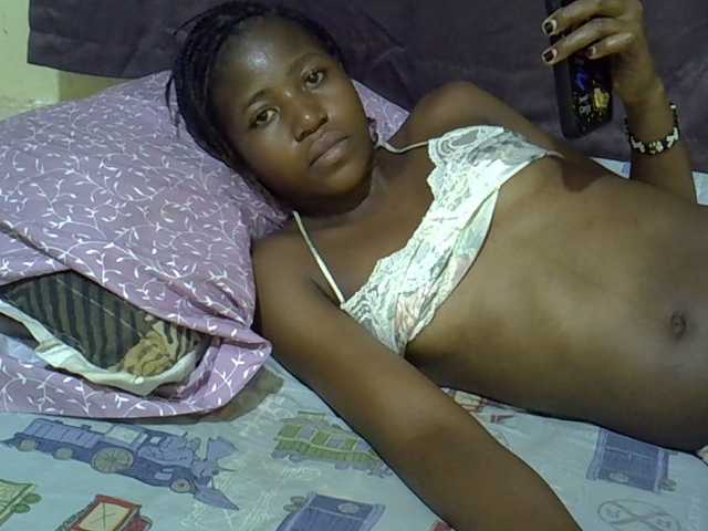 sweet-tatiana live cam on BongaCams
