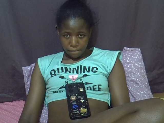 sweet-tatiana live cam on BongaCams