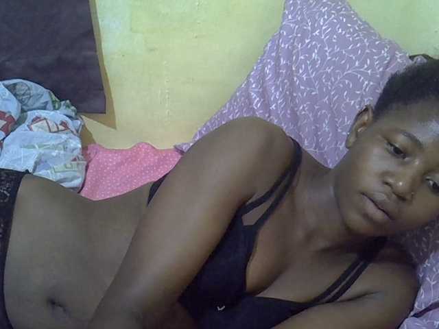 sweet-tatiana live cam on BongaCams