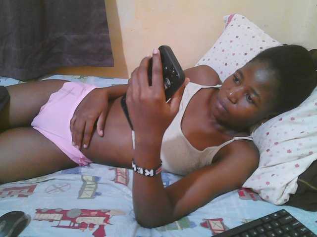 sweet-tatiana live cam on BongaCams