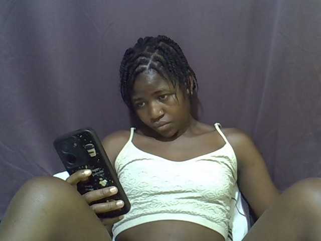 sweet-tatiana live cam on BongaCams