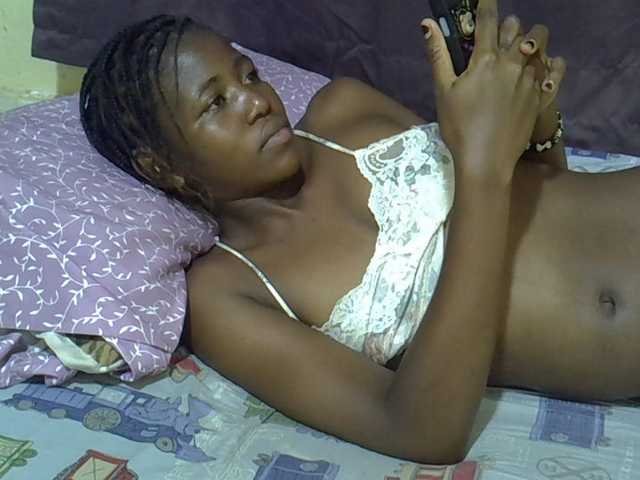 sweet-tatiana live cam on BongaCams