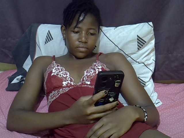 sweet-tatiana live cam on BongaCams