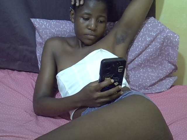 sweet-tatiana live cam on BongaCams