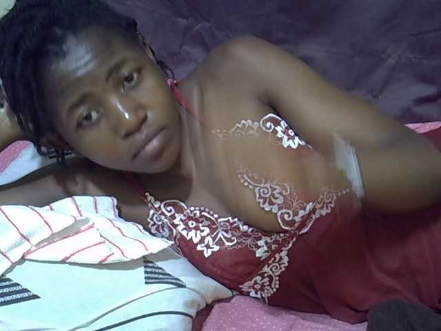 sweet-tatiana live cam on BongaCams