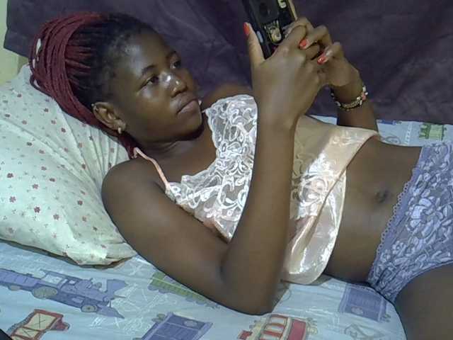 sweet-tatiana live cam on BongaCams