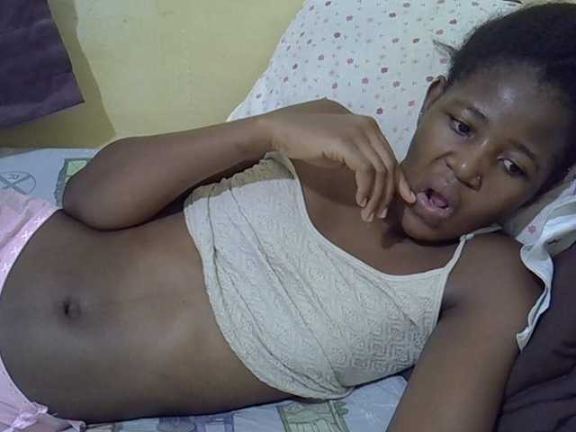 sweet-tatiana live cam on BongaCams