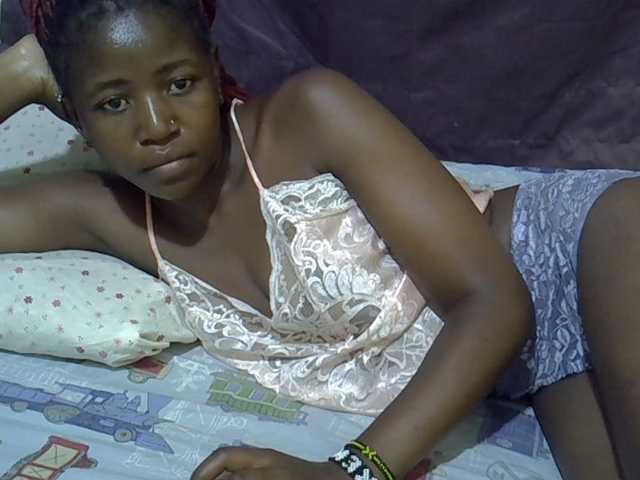sweet-tatiana live cam on BongaCams