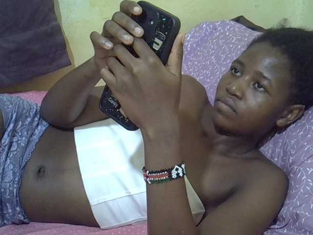 sweet-tatiana live cam on BongaCams