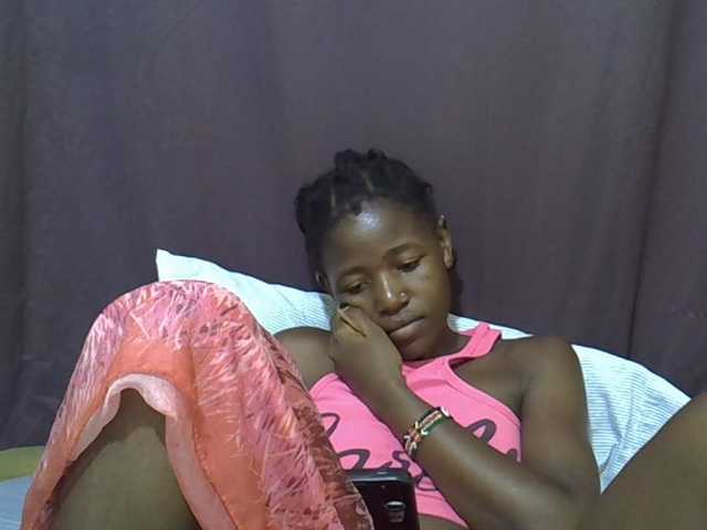 sweet-tatiana live cam on BongaCams