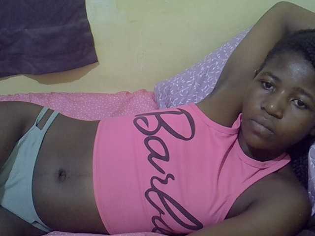 sweet-tatiana live cam on BongaCams