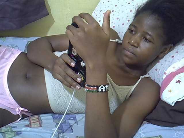 sweet-tatiana live cam on BongaCams