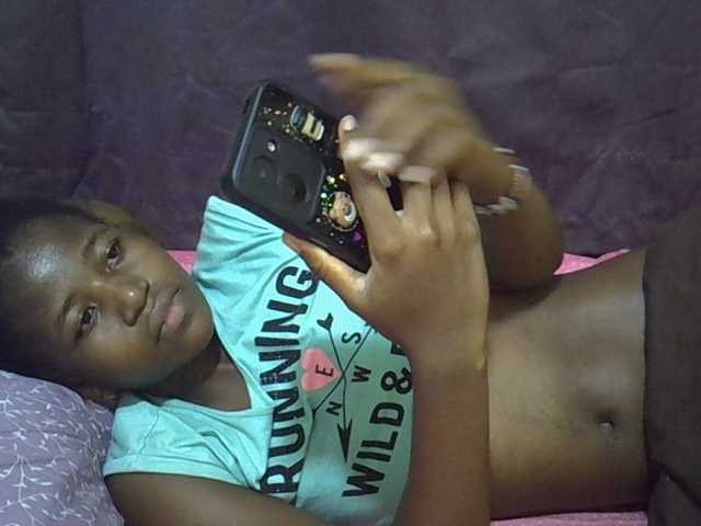 sweet-tatiana live cam on BongaCams
