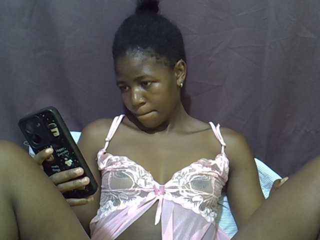 sweet-tatiana live cam on BongaCams