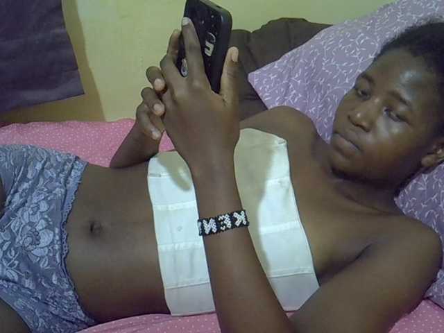 sweet-tatiana live cam on BongaCams