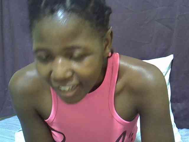 sweet-tatiana Live Webcam on BongaCams
