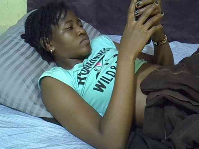 Model: sweet-tatiana