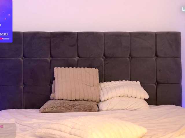 Emmastarseed live cam on BongaCams