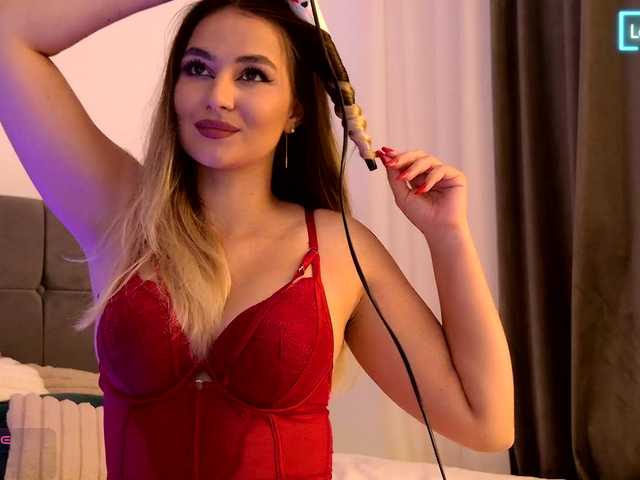 Emmastarseed live cam on BongaCams