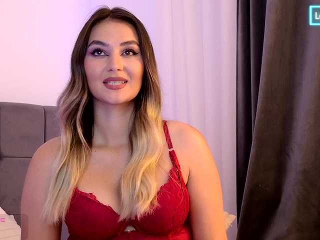 Emmastarseed live cam on BongaCams