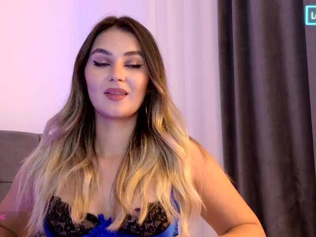 Emmastarseed live cam on BongaCams