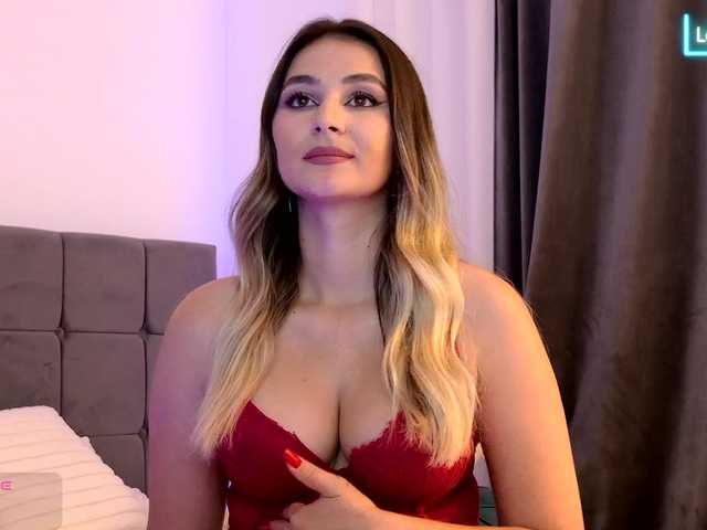 Emmastarseed live cam on BongaCams