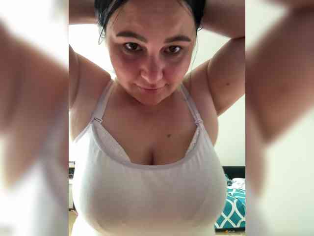 NikaShain webcam