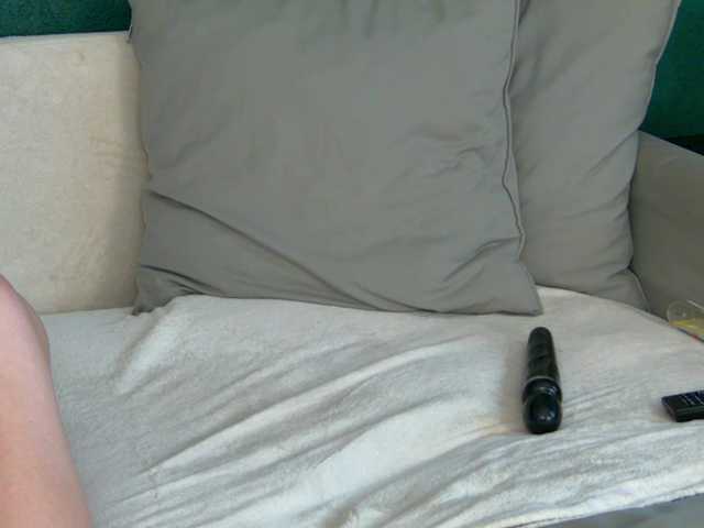 SkinnyNatty live cam on BongaCams