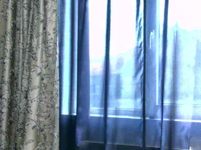 SkinnyNatty webcam