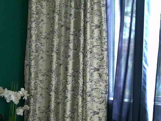 SkinnyNatty webcam