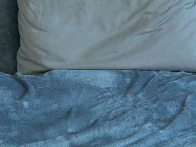 SkinnyNatty webcam