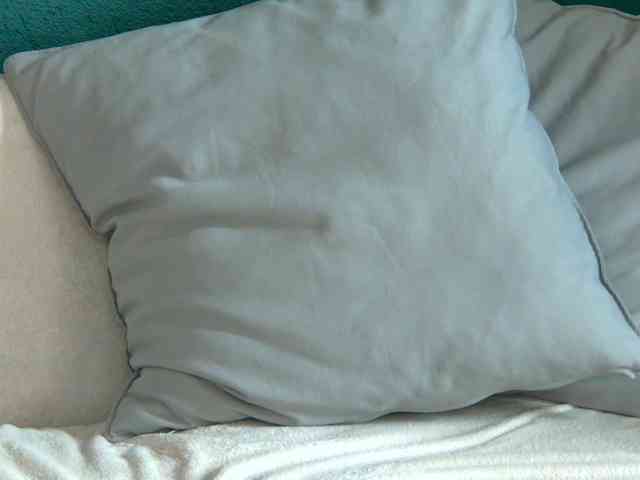 SkinnyNatty webcam