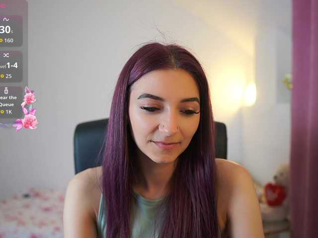 RocknRose18 live cam on BongaCams