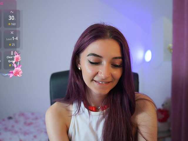 RocknRose18 live cam on BongaCams
