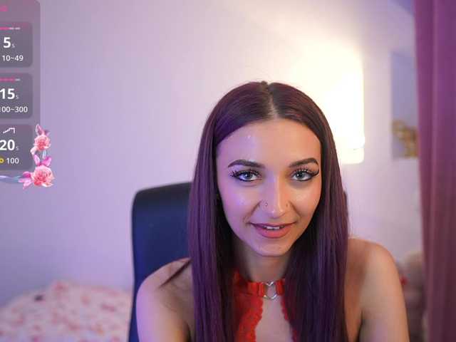 RocknRose18 live cam on BongaCams