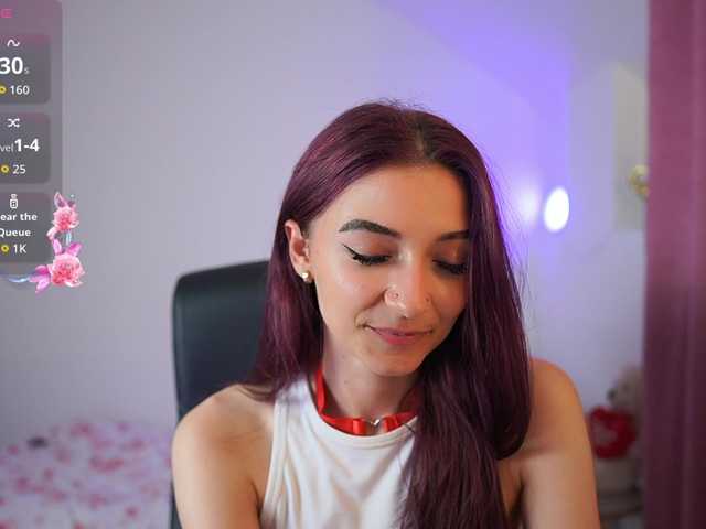 RocknRose18 live cam on BongaCams