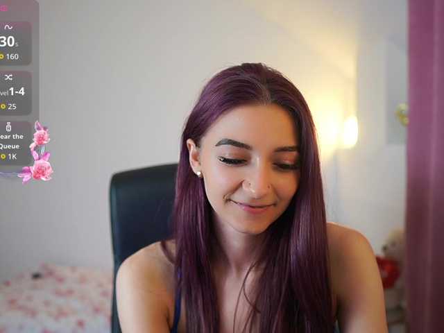 RocknRose18 live cam on BongaCams