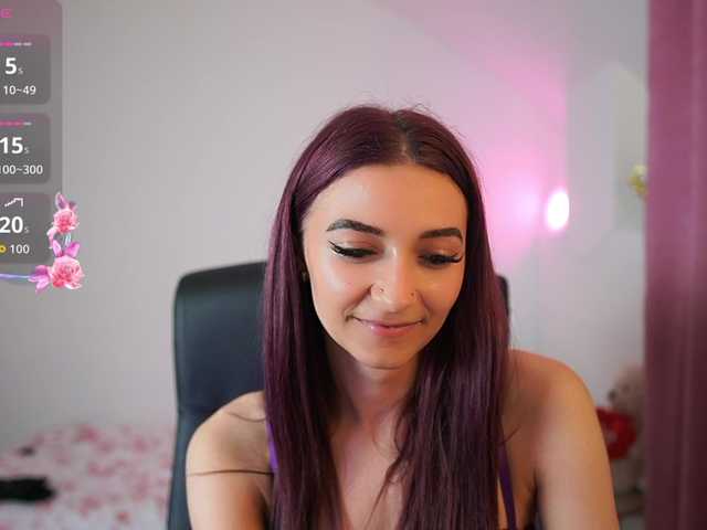 RocknRose18 live cam on BongaCams
